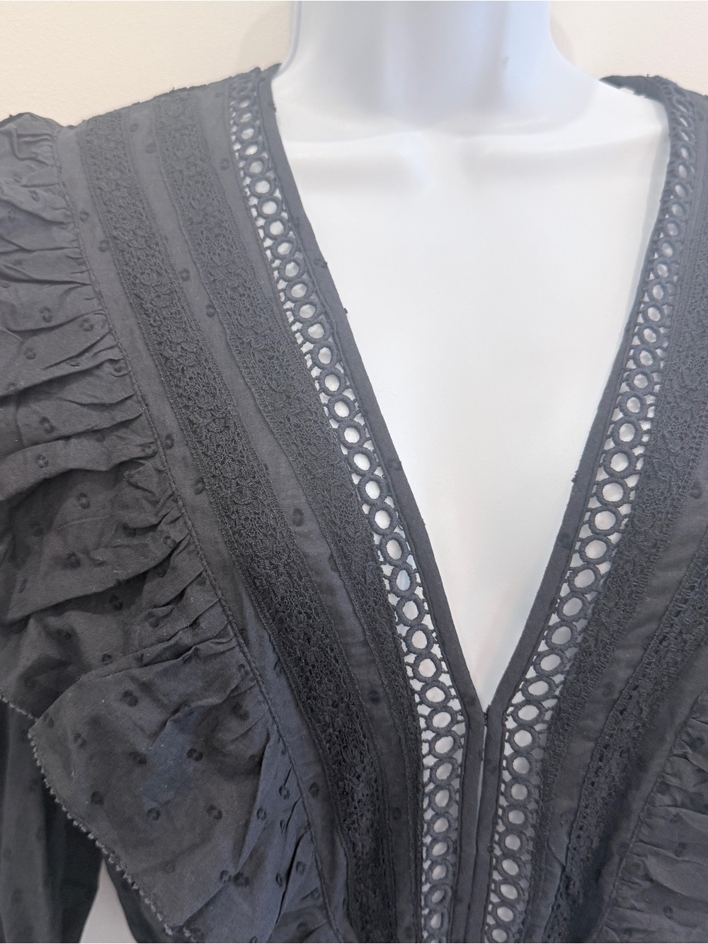 FARM Rio Swiss Dot Lace V-Neck Bodysuit - Picture 8 of 12